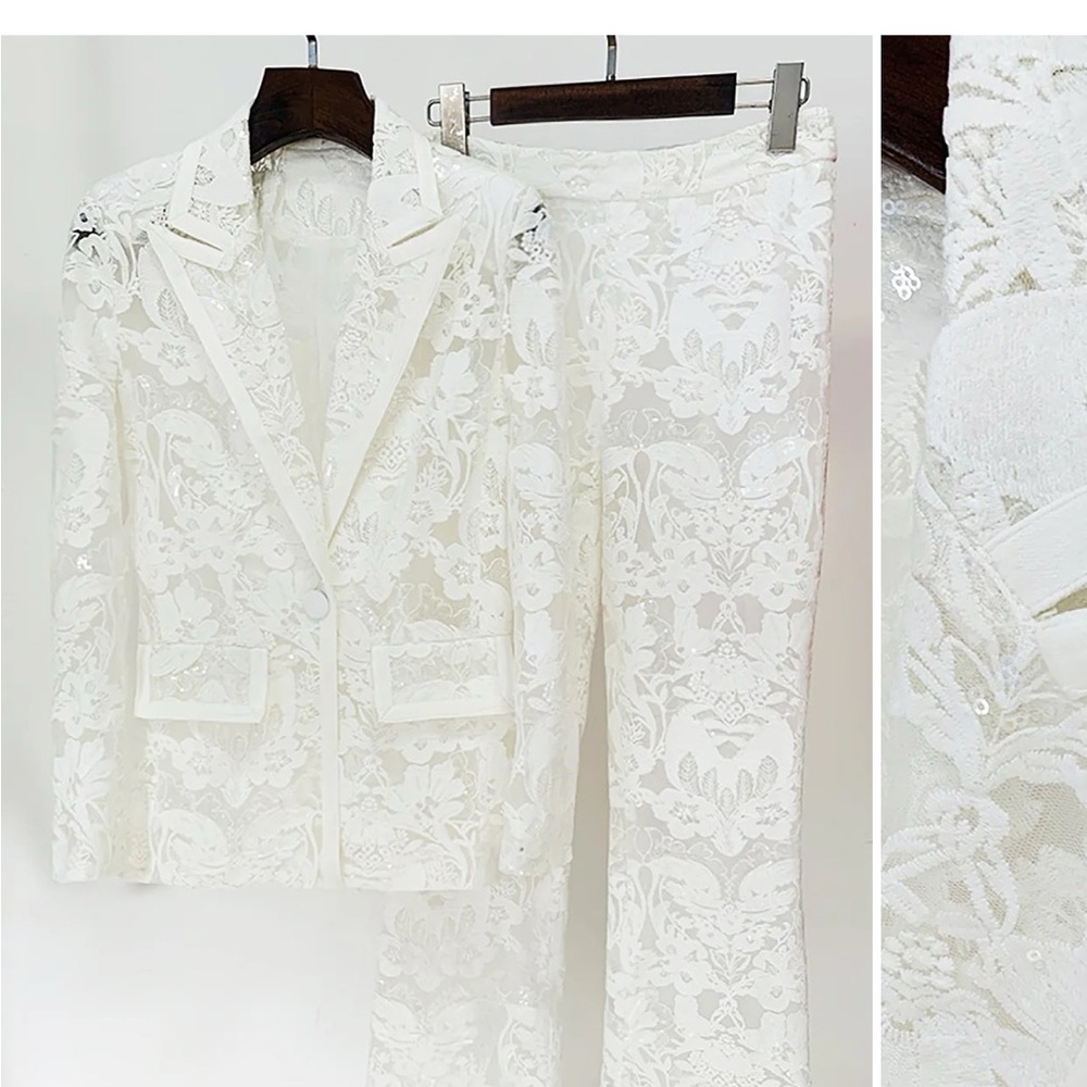 Chic Lace Blazer and Suit Set in Cream